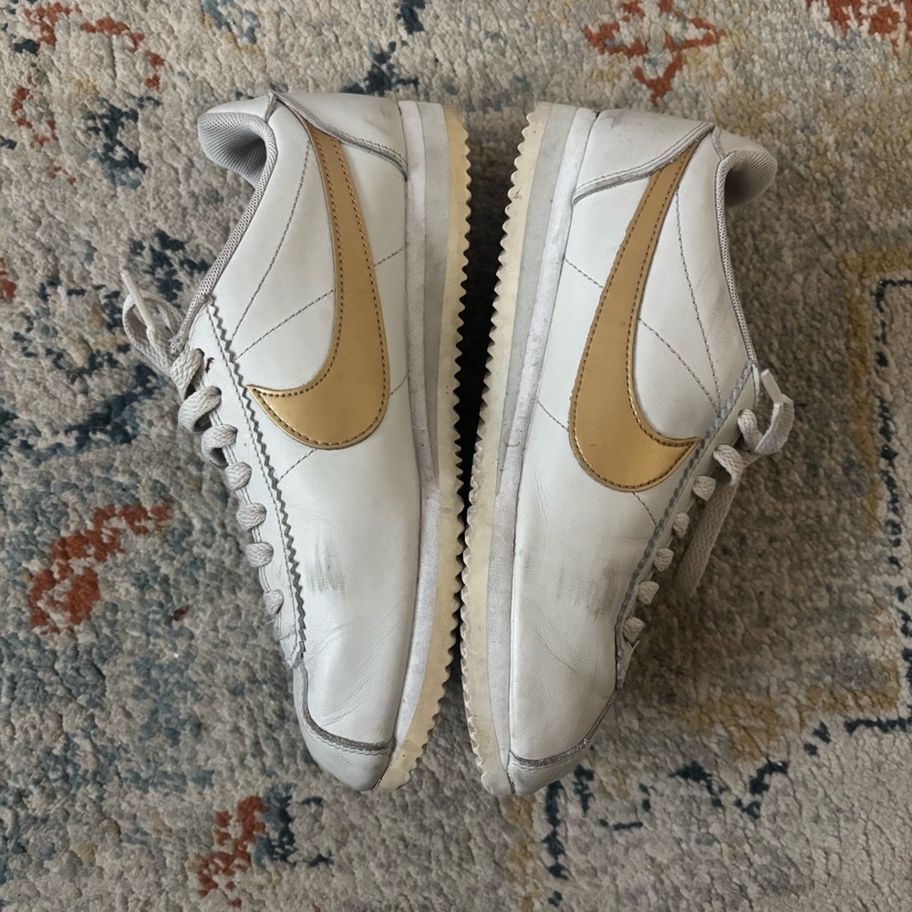 Nike Women's Cortez Sneakers in Off White and Gold - Picture 6 of 12